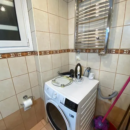 Apartment Spuare